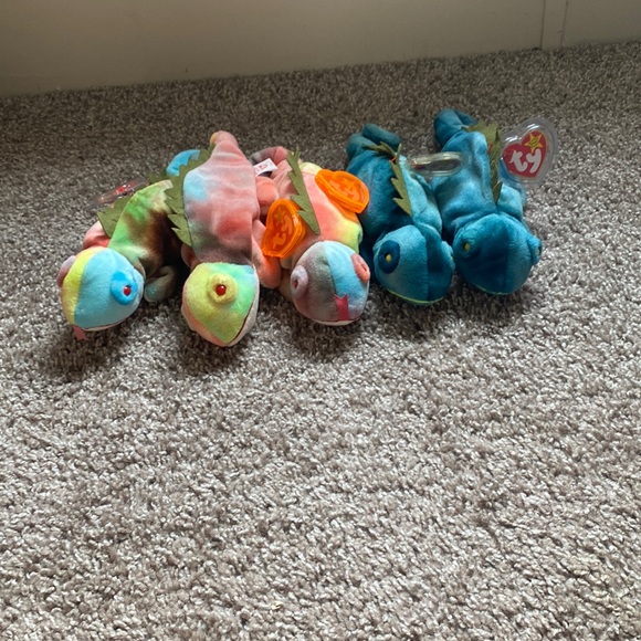 Beanie babies original 1997 iggy with errors